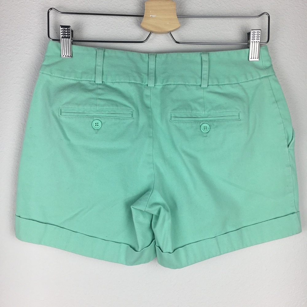Inc International concepts Short Green size 2 - Picture 2 of 5